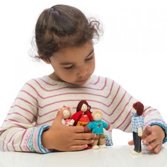 Le Toy Van Набор деревянных кукол Budkins 