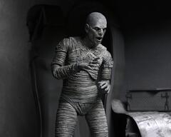 Фигурка NECA Universal Monsters: Mummy (B&W) (Бамп)