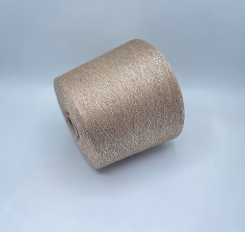 Industria Italiana (пр.Италия),art- Frizzante 3500 м/100гр, 70%Вискоза, 15%Металлик(Люрекс), 15%Полиамид, цвет-Латте(793/901). арт-35960