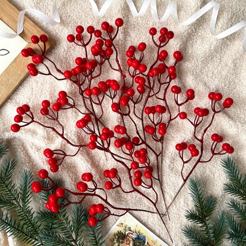 Ягоды красные искусственные на ветке, гроздь 24 см., 8-15 мм., набор 10 шт.