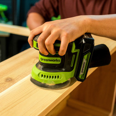 Эксцентриковая шлифмашина Greenworks OS325K2 24V аккумуляторная, с АКБ 2 А/ч и ЗУ