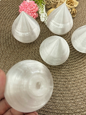 Плафон конус на резьбе D 6см. 5шт