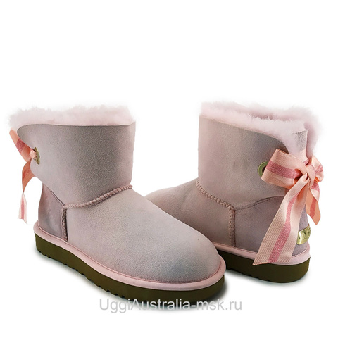 UGG Bailey Bow Customizable Mini Pink