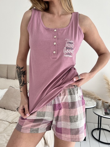 Пижама с майкой и шортами (розовая клетка)