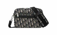 Сумка-мессенджер Dior Safari серый