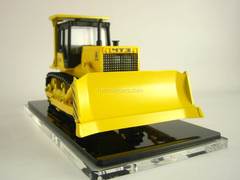 ChTZ UralTrac Bulldozer B10.0010E with hard towbar 1:43 Promtractor