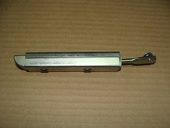 Задвижка замка задней двери УАЗ-452