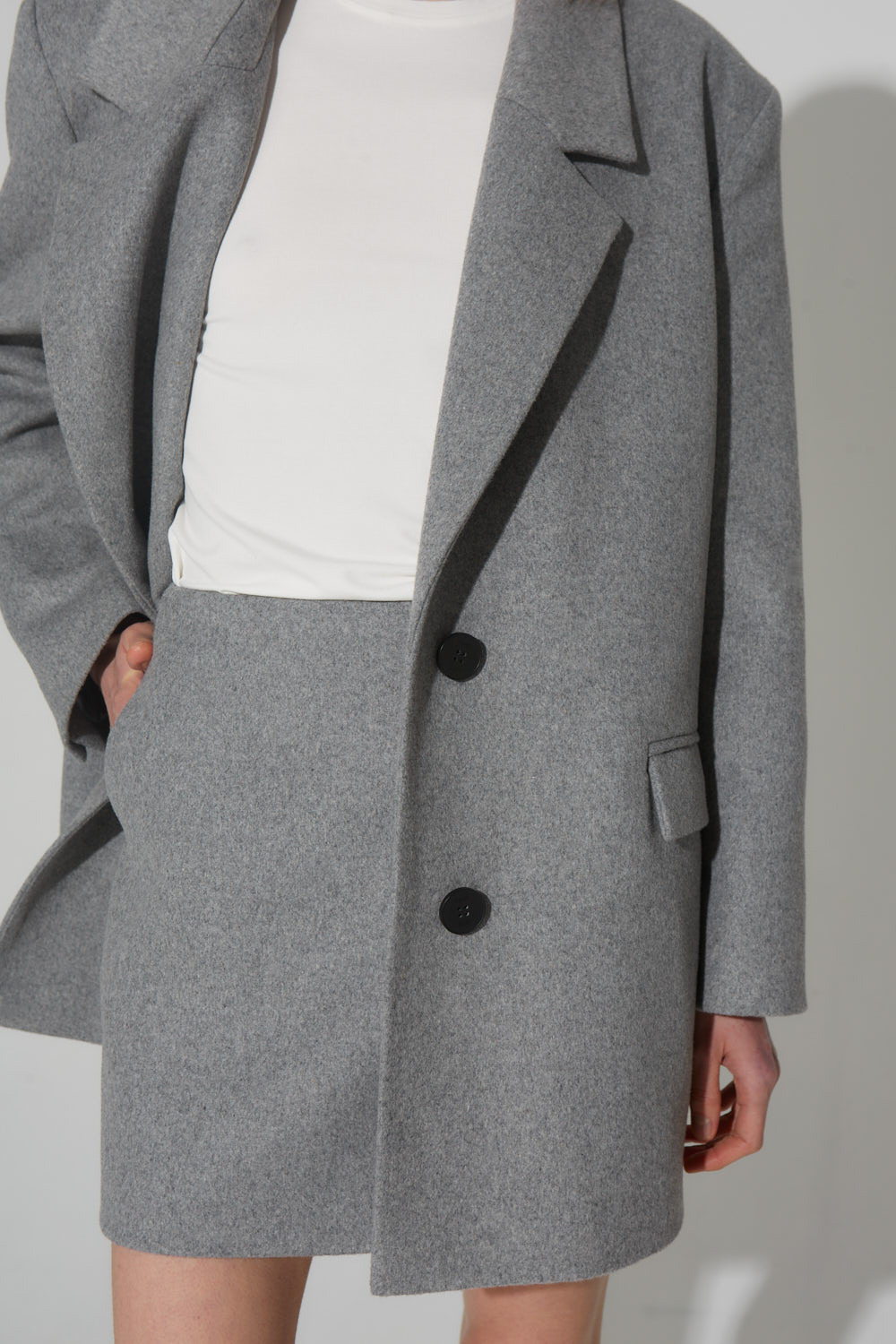 Пальто-пиджак женское, шерсть, серый
