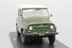 UAZ-469B khaki 1:24 Legendary Soviet cars Hachette #16