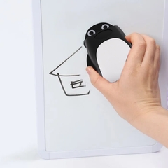 
          Магнитная подставка для маркерной доски фигурная, Alingar, 11.5 х 9 х 4 см, "Пингвинчик", черный, губка-стиратель, европодвес