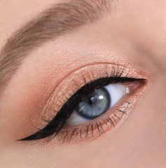 RELOUIS Тени жидкие сатиновые Satin Liquid Eyeshadow т.27 Bridal Peach