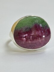 Сингл (кольцо с цоизитом)