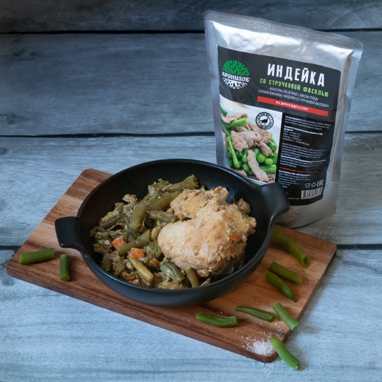 Теплый салат с индейкой и стручковой фасолью — рецепт с фото пошагово