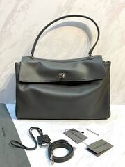 Сумку BALENCIAGA RODEO HANDBAG серый