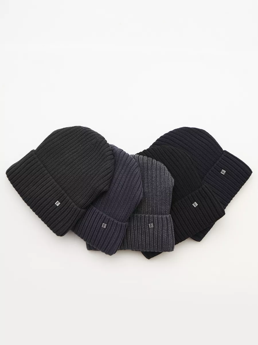 Шапка зимняя на флисе вязаная бини