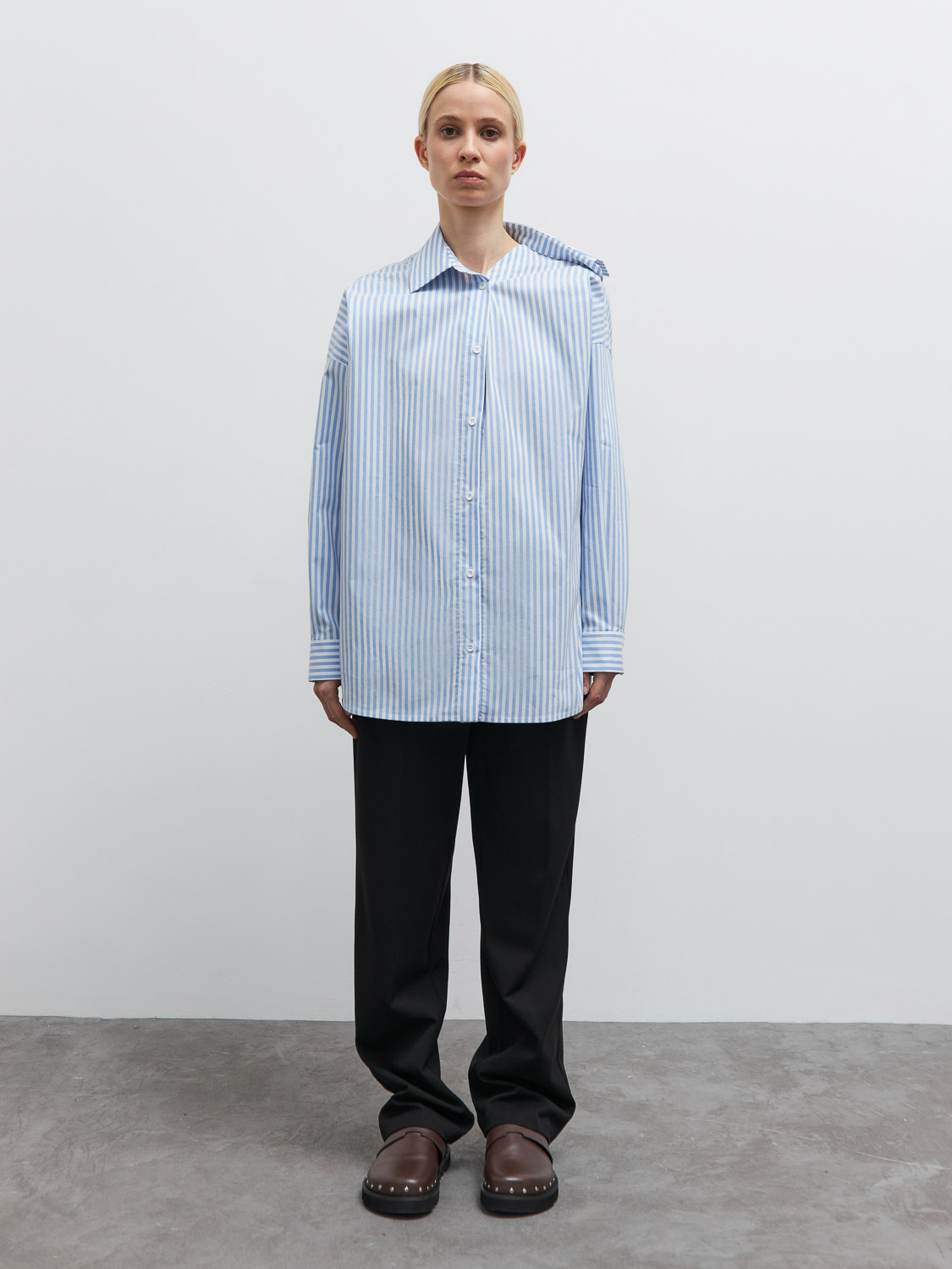 

Рубашка Клэр с асимметрией воротника, Голубой