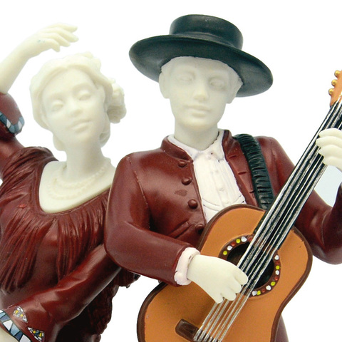 Статуэтка Nadal Пара с гитарой 763620