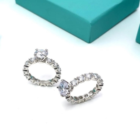 49527 - Помолвочное кольцо-дорожка из серебра с цирконами бриллиантовой огранки