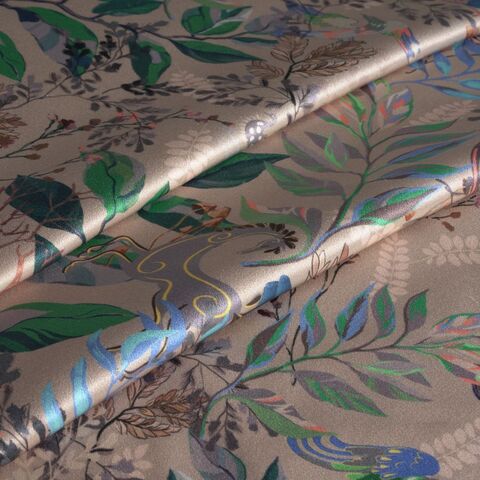 Наволочка 50x70 Mollen Таинственный лес песочно-бежевая шелковая