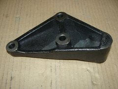 Кронштейн дв. ЗМЗ 409/514 правый