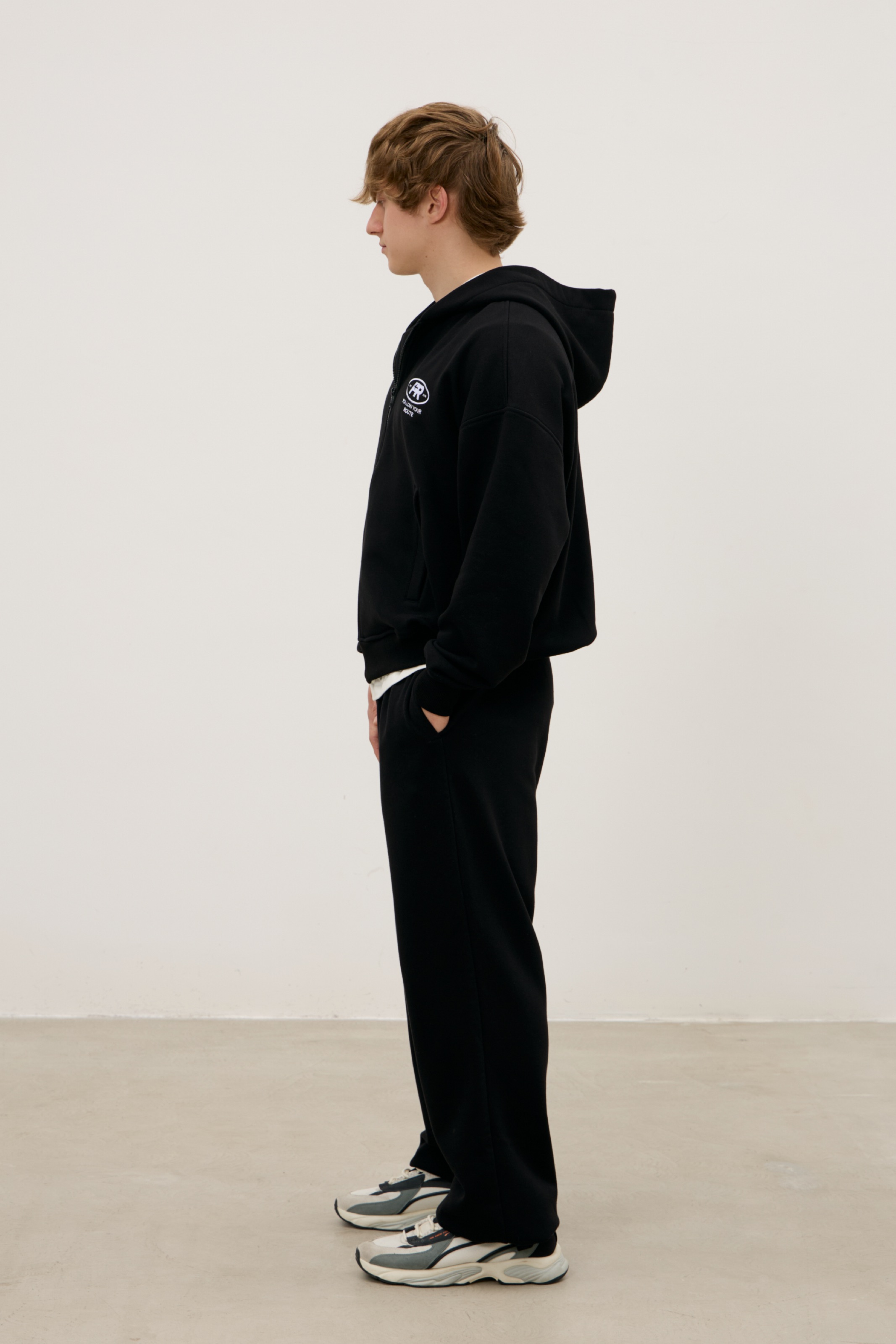 Худи ZIP MAN OVER, черное