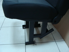 Сидение УАЗ 3909 одноместное в салон левое на кожух (под ремнь безоп.)