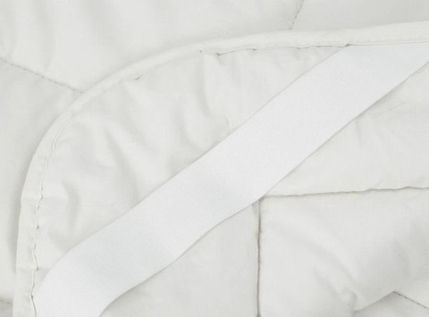 Наматрасник на резинке 200х200 German Grass 95C Grass