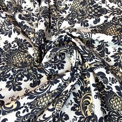 Ткань шелковый крепдешин орнамент барокко на молочном фоне  1108