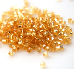 Бисер Тохо Hexagon 11/0 0022 светло-золотистый