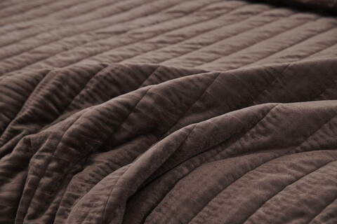 Покрывало 240x260 и 2 наволочки 50х70 Sofi De MarkO Фердинанд кофейное