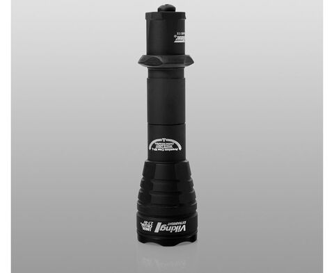 Фонарь ручной Armytek Viking XP-L черный/белый лам.:светодиод. CR123x2 (F01801BC)