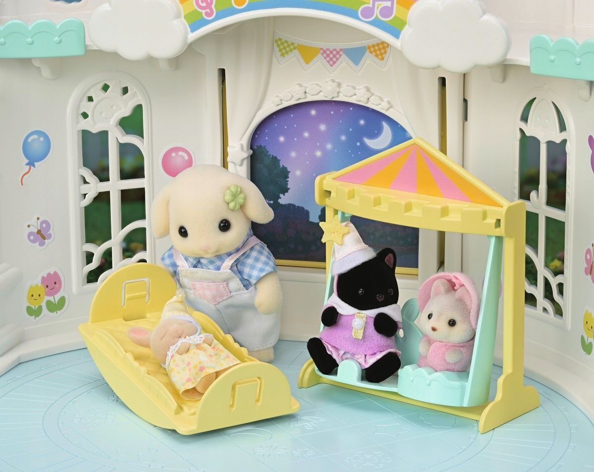 Игровой набор Sylvanian Families - Sunny Castle Nursery - Детский сад -  Сильвания Фэмили 5743 купить в Москве | Доставка по России.