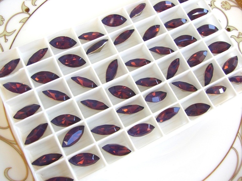 Лодочки 15*4 мм Cyclamen Opal