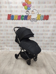 Коляска прогулочная Carrello Nova CRL-5521 Coral Black