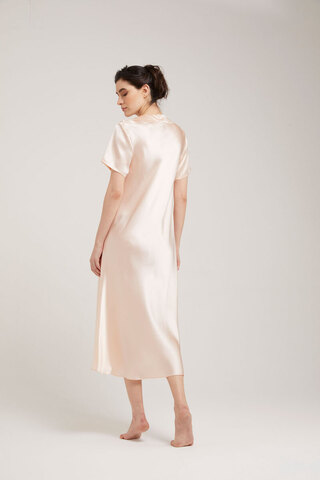 Сорочка Vivis Dorotea bullet сливочная