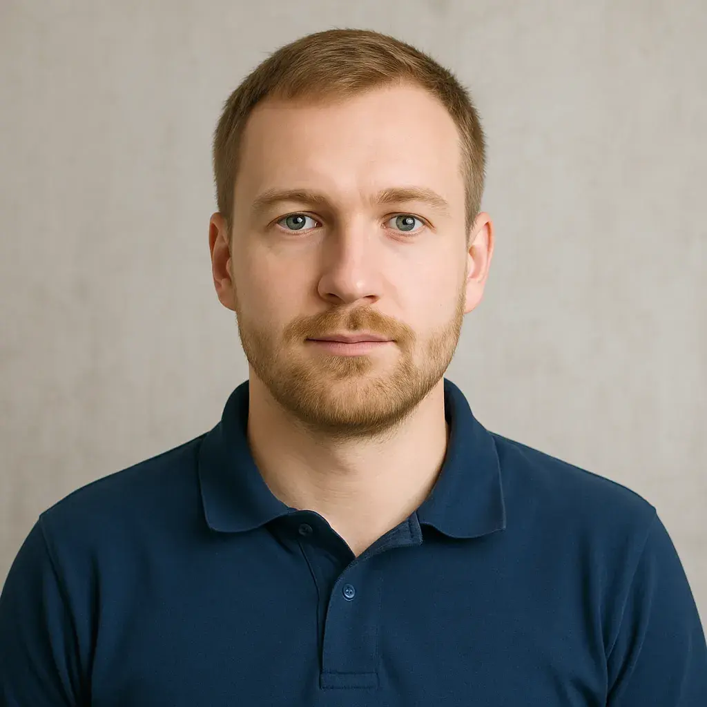 Максим Егоров