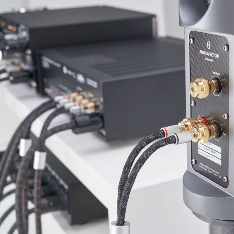 Inakustik Referenz LS-1205 AIR, 2x3.0 m, BFA Banana, Single-Wire