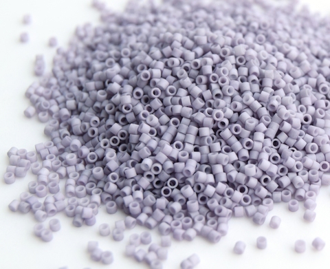 DBS-0356 Бисер цилиндрический Миюки делика 15/0 /Miyuki delica 15/0 Matted Opaque Light Mauve