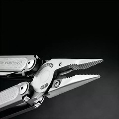 Мультитул Leatherman Free P2, 19 функций, нейлоновый чехол (832638) | Multitool-Leatherman.Ru