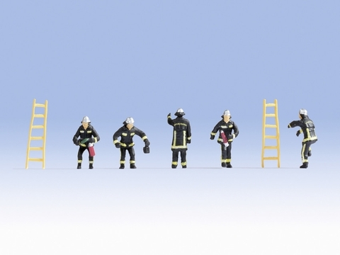 Пожарные 5 фигур + лестницы