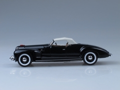 ZIS-101A Sport with awning 1:43 Nash Avtoprom