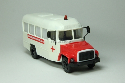 KAVZ-3976 Ambulance Kompanion 1:43