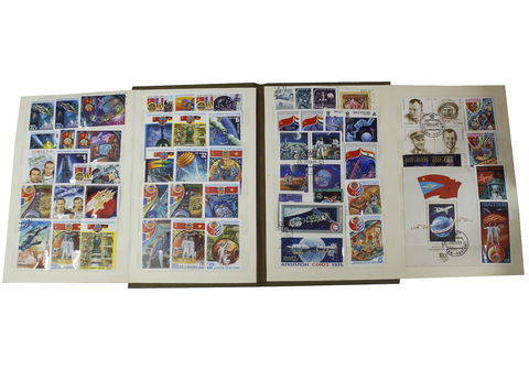 Альбом с коллекцией марок СССР на тему "Космос" (примерно 100 штук). Есть гашеные и негашеные. VF