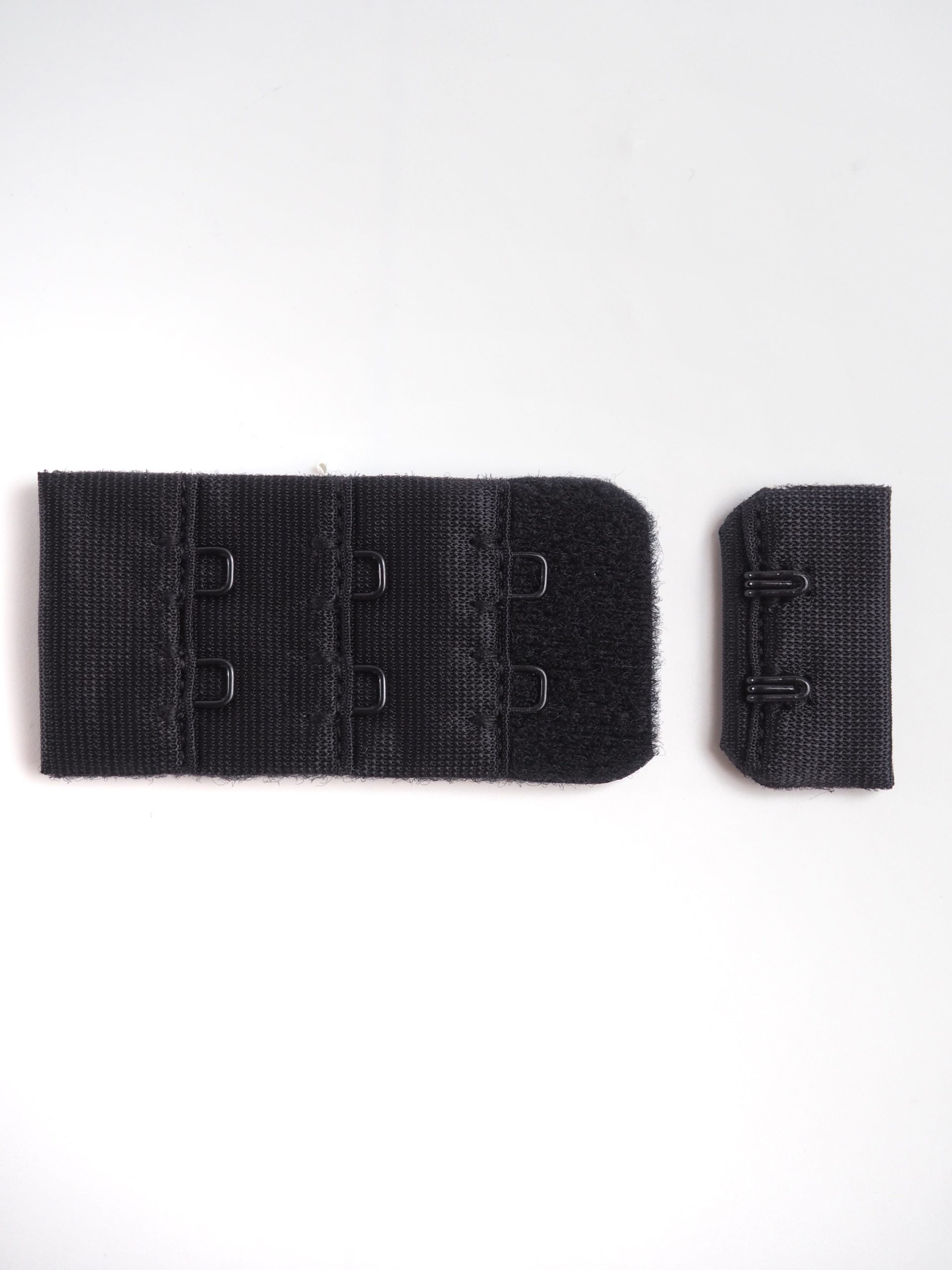 Застежка для бюстгальтера цвет черный с крючками 2х3