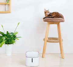 Дозатор воды для животных Xiaomi Kitten Puppy Pet Water Dispenser