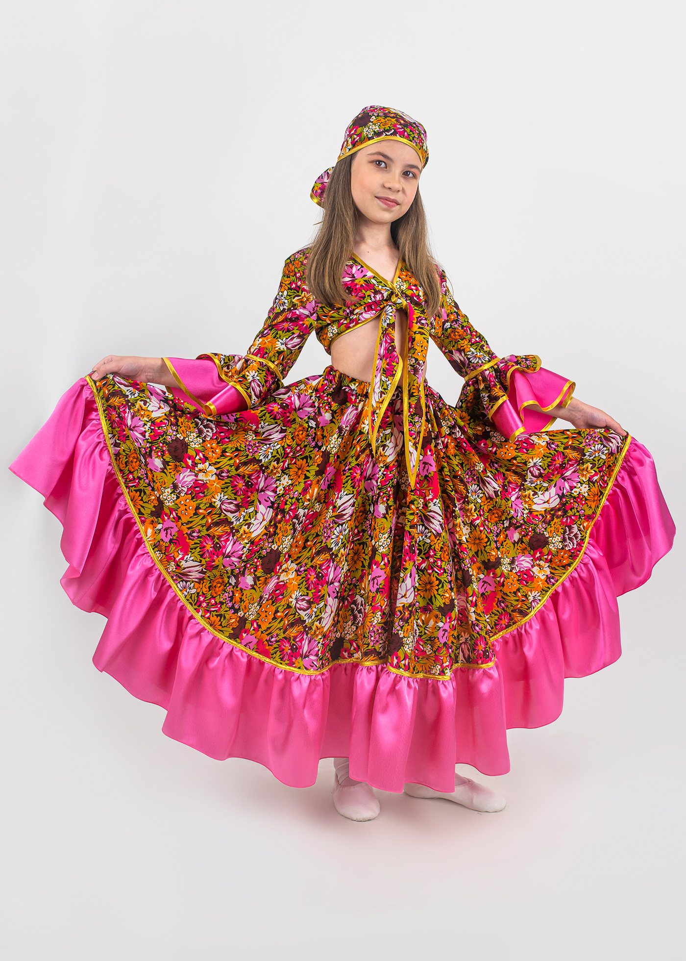 Пошив детских костюмов для цыганского танца в ателье Амрита