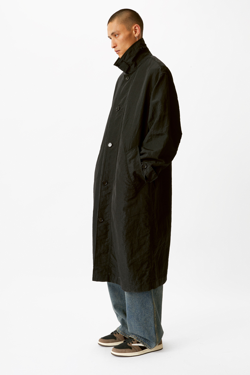 Черный хлопковый тренч Heathen