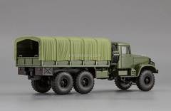 KRAZ-214B 1963 flatbed truck with canvas green 1:43 Nash Avtoprom