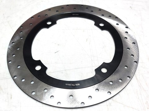 Задний тормозной диск на Honda 750 XRV AFRICA TWIN 1990-г.в.