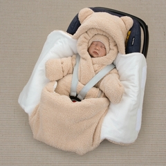 Демисезонный комплект на выписку 5 предметов